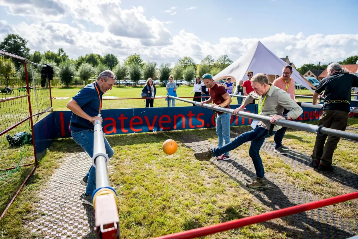 matchball levensgroot tafelvoetbalspel locat events teambuilding 2
