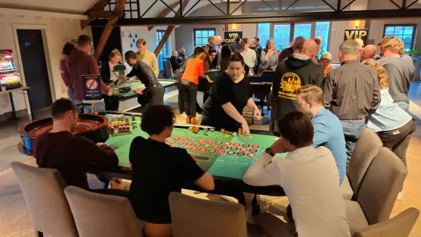 casino games Locatevents teambuilding 