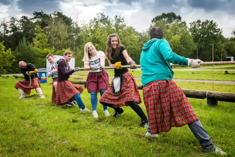 highlandgames touwtrekken locat events teambuilding 3 