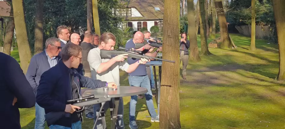 missie naar mars teambuilding locatevents karabijn sniper 3